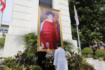 2-6-2020-Her-Majesty-Queen_03.jpg