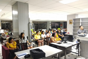 staff-meeting-2019-4.jpg